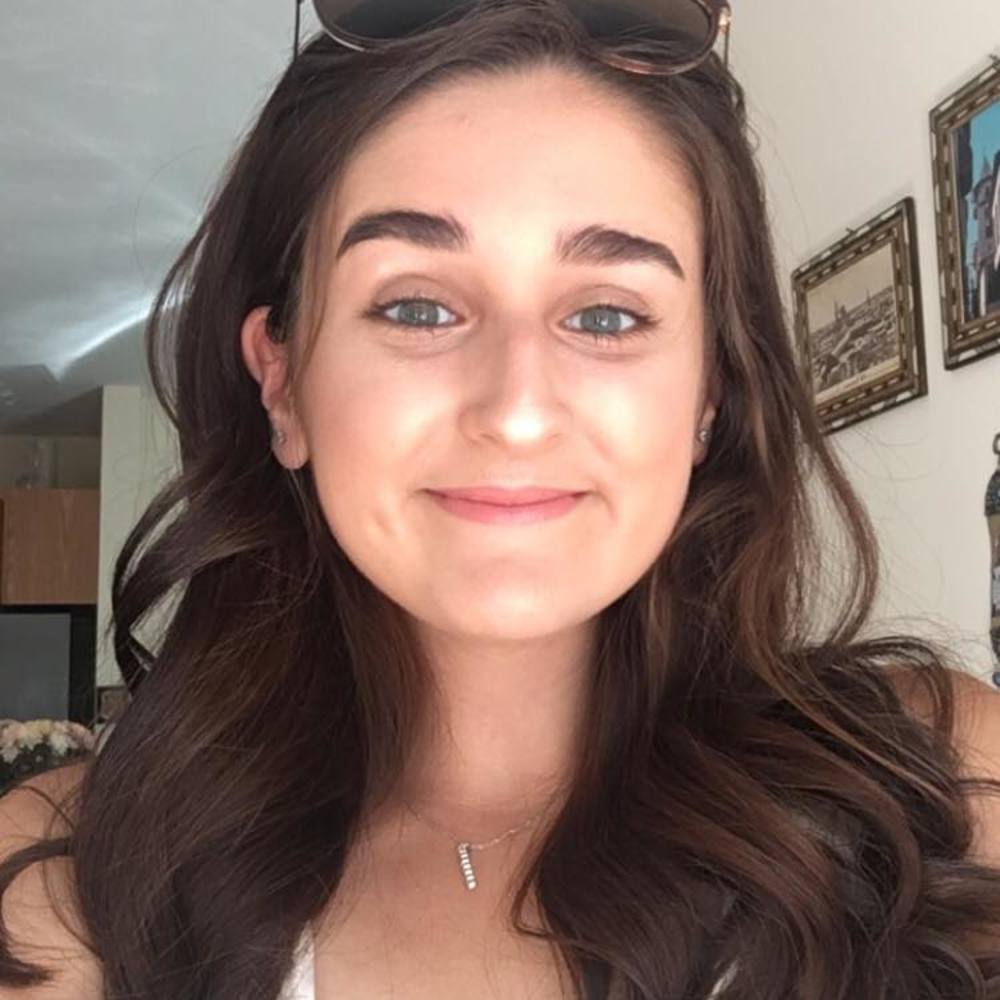 Meet your Posher, Liz
